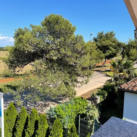 Maris דירה אומאג